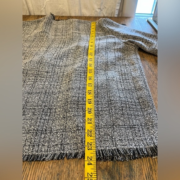 TAHARI black & Gray open front jacket frayed hem size 1x ⚠️ - Picture 5 of 9